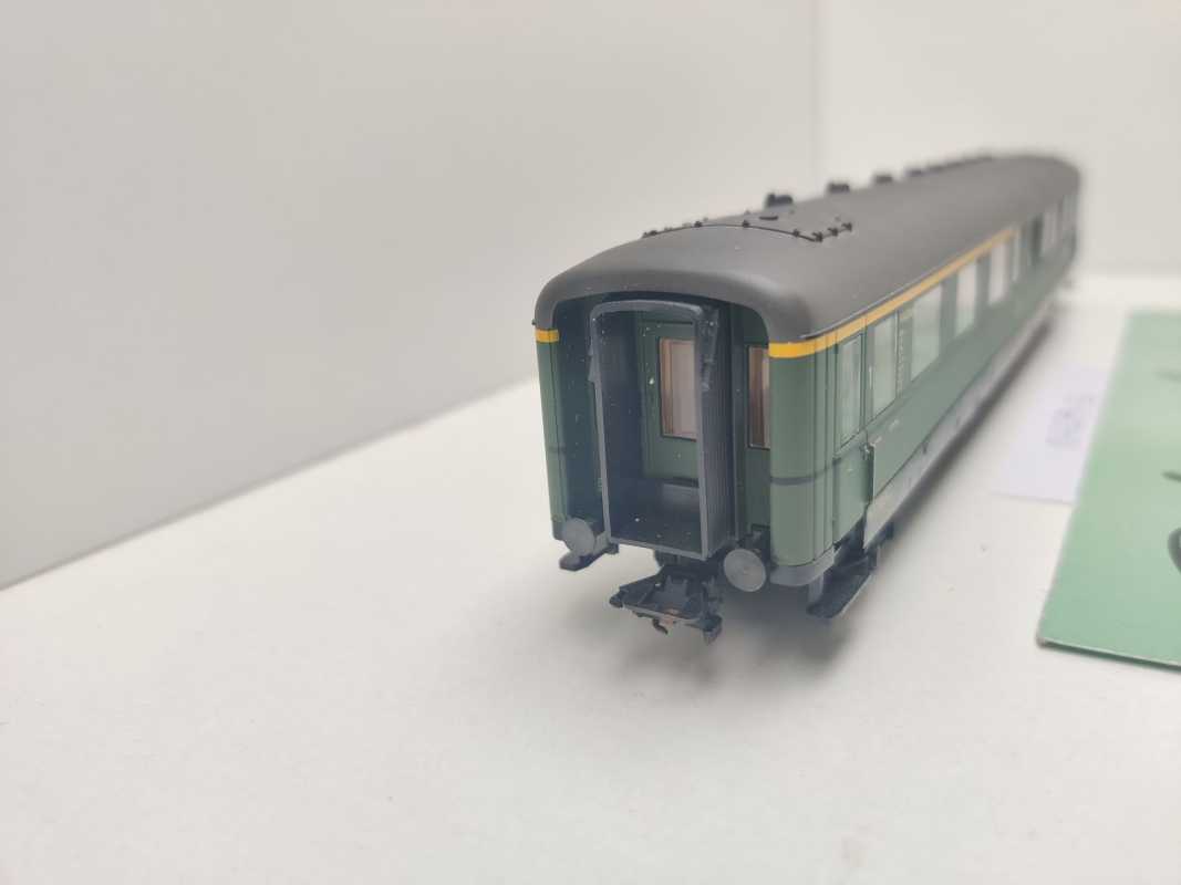 Märklin H0 AC 43279-3 Schürzenwagen 1.-2.Kl ABüe aus Set / Licht / NEM / DB