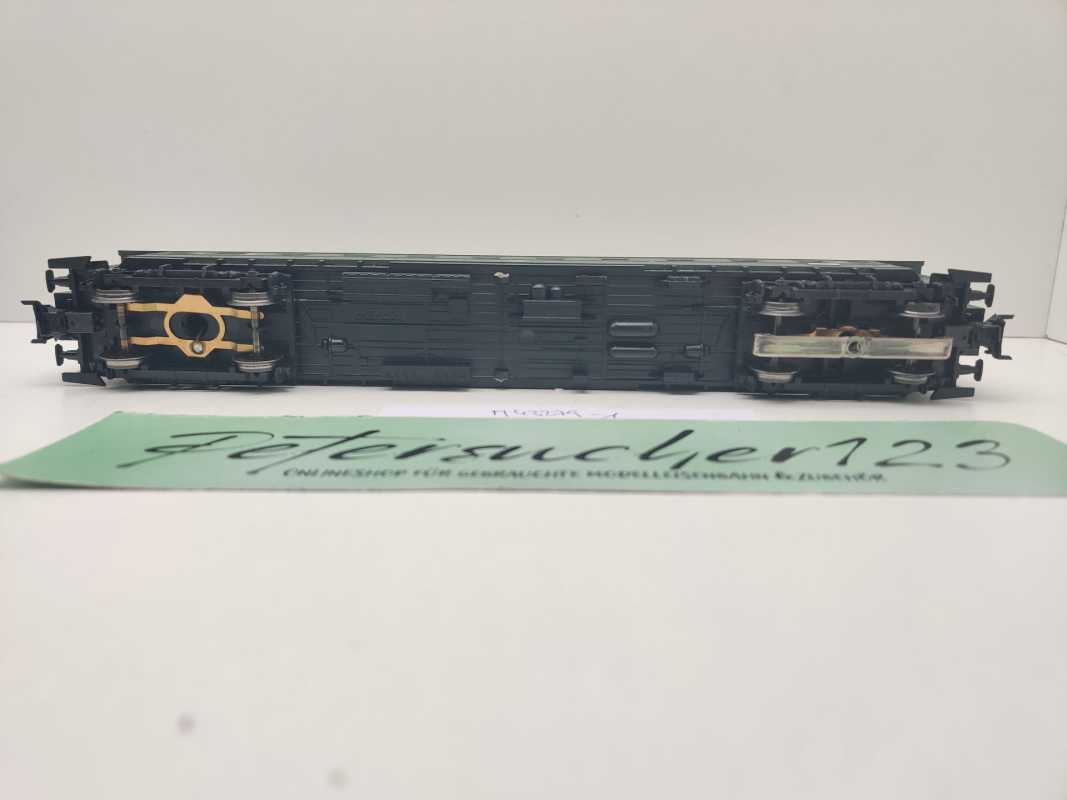 Märklin H0 AC 43279-4 Schürzenwagen 2.Kl Büe aus Set / Licht / NEM / DB