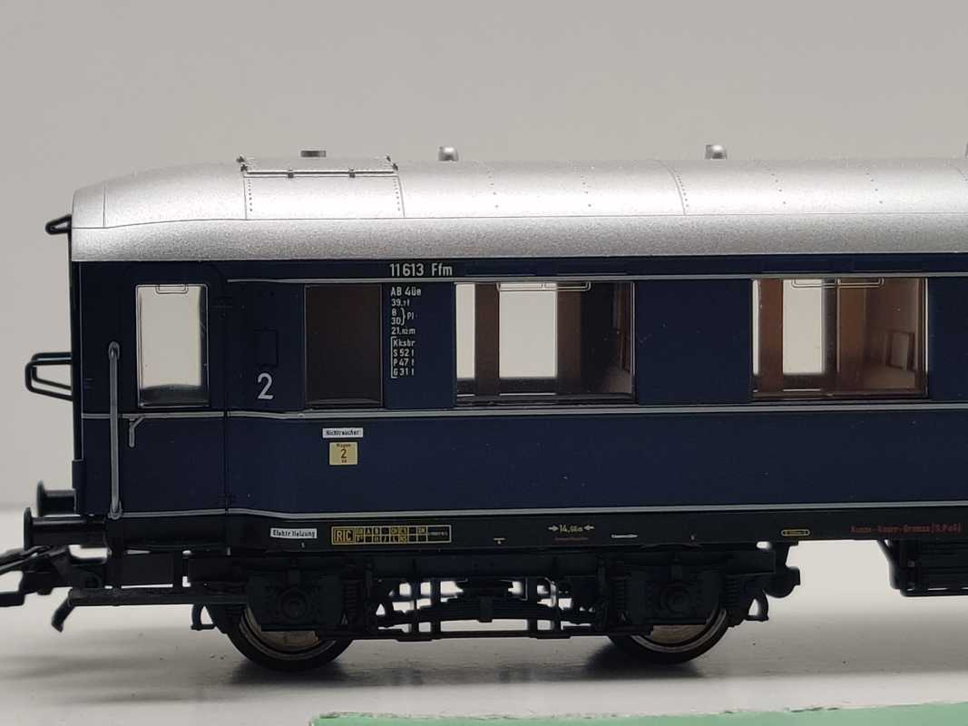 Märklin H0 AC 43290-01 Schnellzugwagen 2.Kl AB4üe 11613 Ffm / NEM / DB