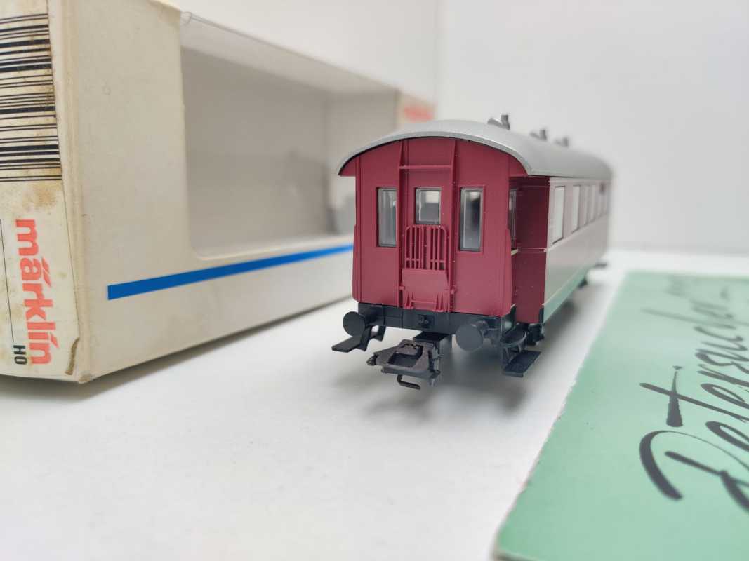 Märklin H0 AC 43351 Einheits-Nebenbahnwagen 1.-2.Kl ABi / NEM / DB / OVP