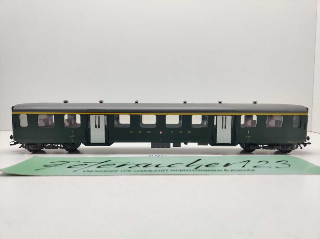 Märklin H0 AC 43360 Leichtstrahlwagen 1.Kl A / NEM / SBB
