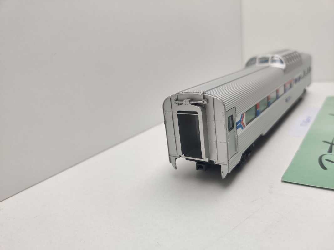 Märklin H0 AC 43600-4 Amtrak Streamliner Aussichtswg aus Set / Licht / NEM / AMTK