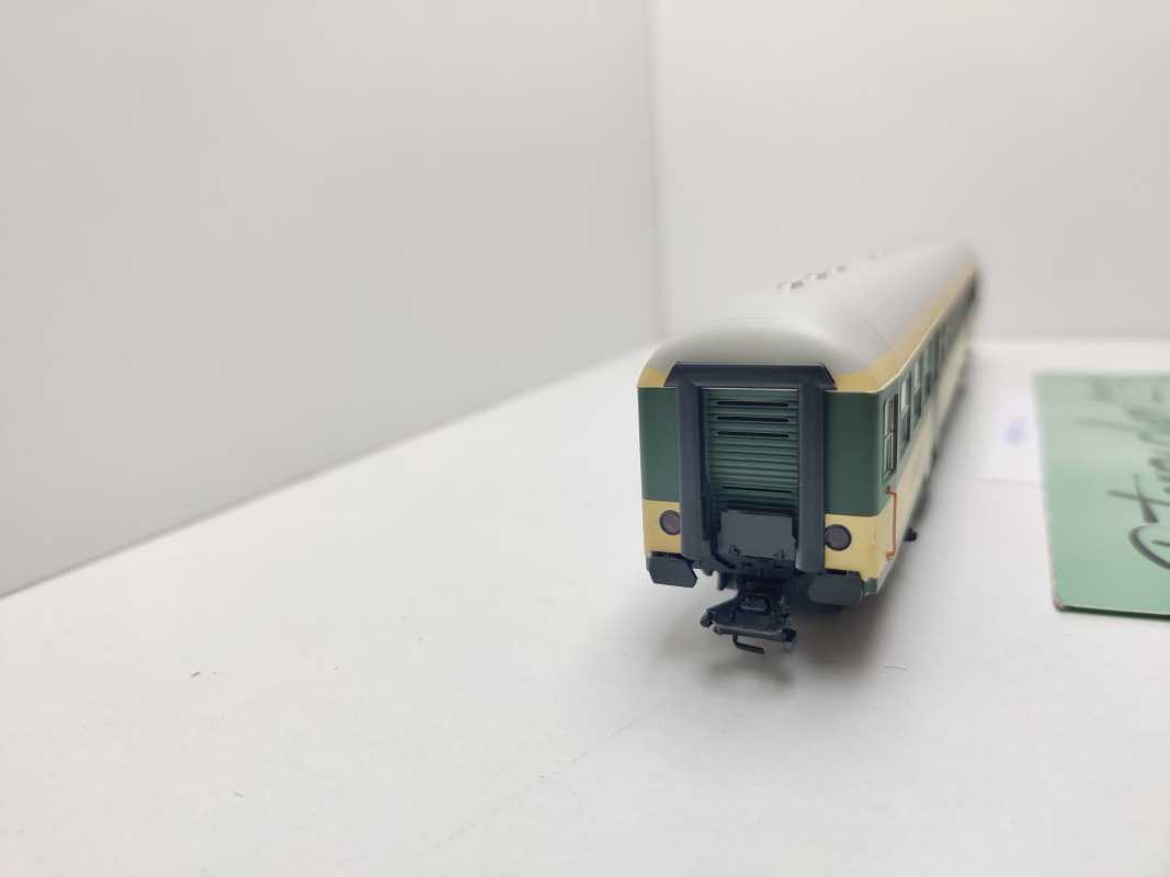 Märklin H0 AC 43809-02 Nahverkehrswagen 1.-2.Kl AB aus Set / NEM / CFL