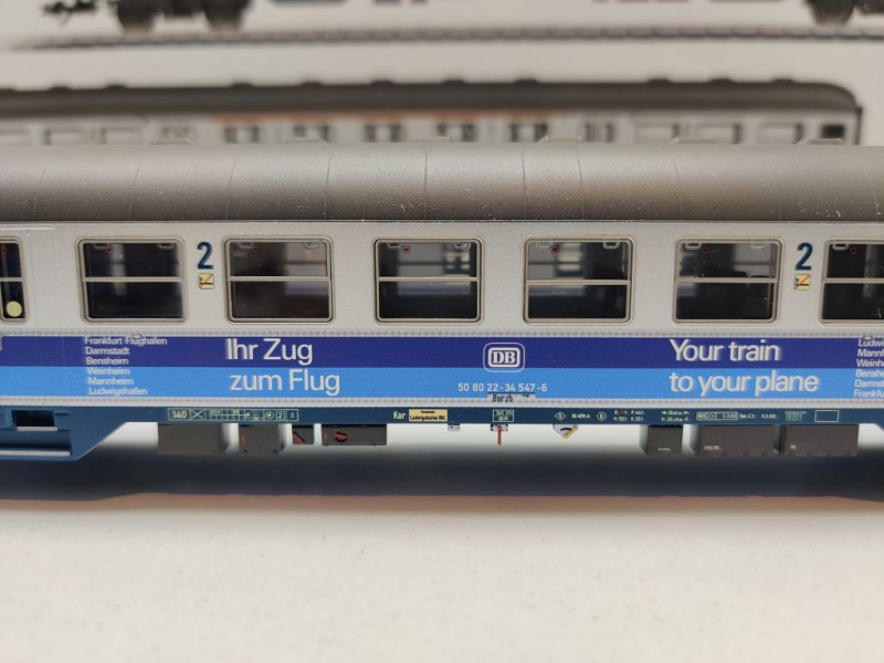 Märklin H0 AC 43815 Nahverkehrswagen-Set "Airport Express / NEM / DB / OVP weiß