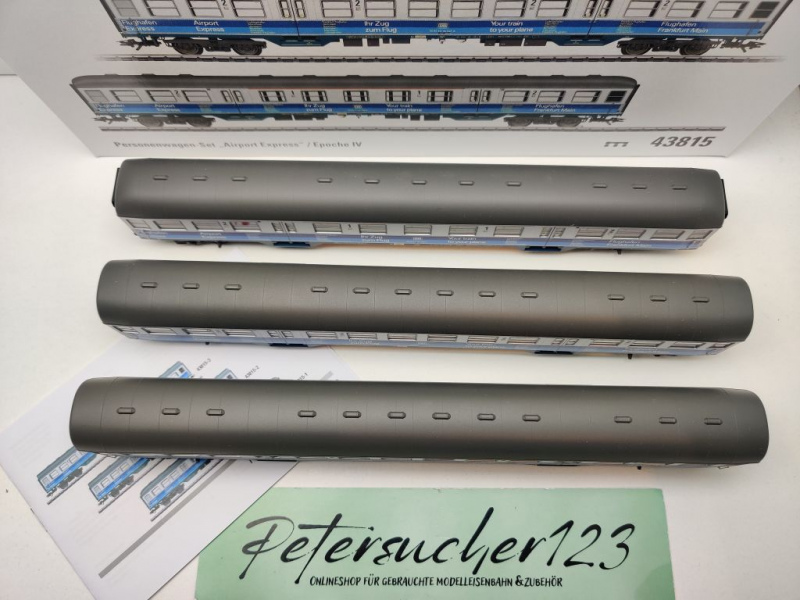 Märklin H0 AC 43815 Nahverkehrswagen-Set "Airport Express / NEM / DB / OVP weiß