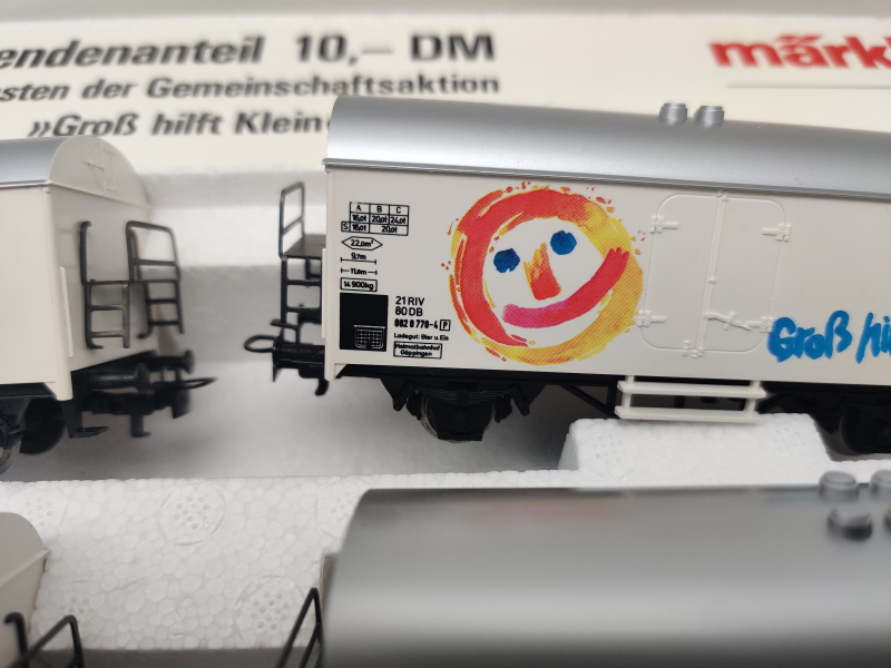 Märklin H0 AC 4400 Wagen-Set "Groß hilft Klein" Ichqrs377 / DB / OVP weiß