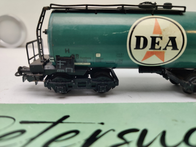 Märklin H0 4401 Kesselwagen DEA / Grün / 4-Achser