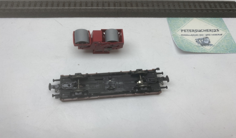 Märklin H0 AC 44241 Niederbordwagen m Straßenwalze / Kklm505 / DB / OVP weiß