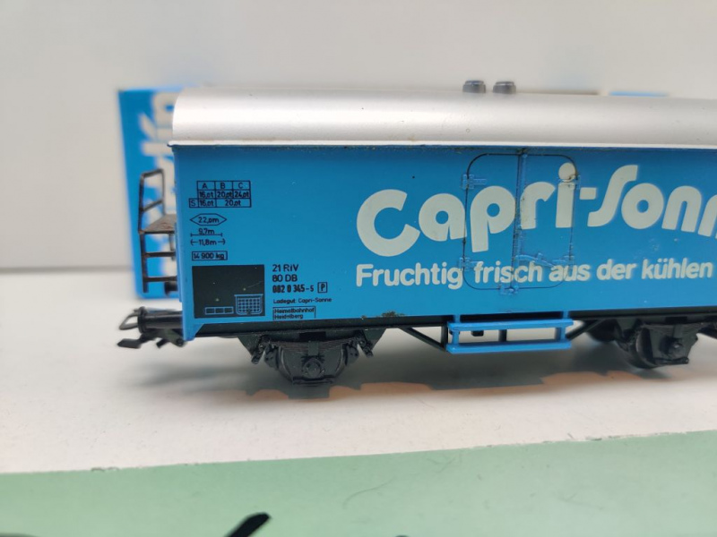 Märklin H0 AC 4425 Kühlwagen "Capri-Sonne" / Ichqrs377 / DB / OVP blau