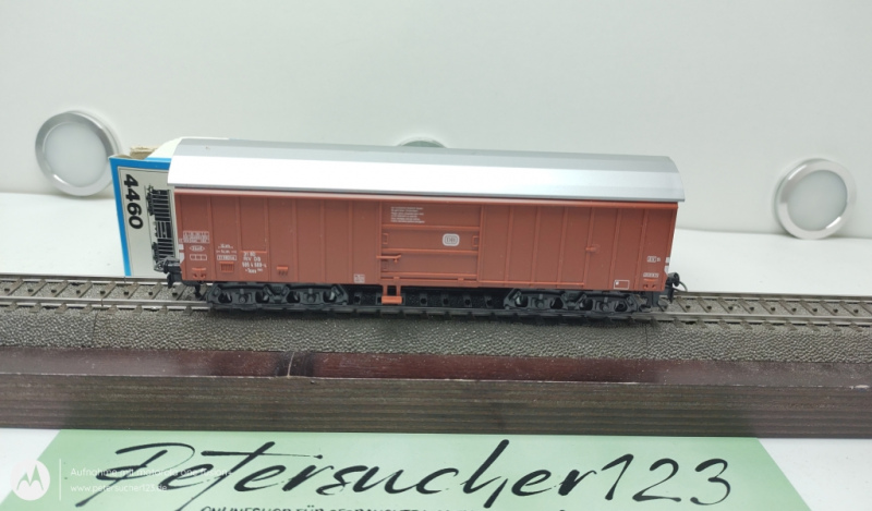 Märklin H0 4460 Gedeckter Güterwagen 4-Achser Braun DB Blaue OVP