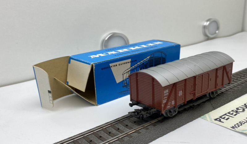 Märklin H0 AC 4505 Gedeckter Güterwagen / Gm 39 / DB / OVP blau