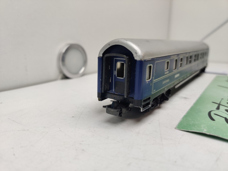 Märklin H0 AC 4581 Schlafwagen Roma-Basel-Köln / Blau / Blech