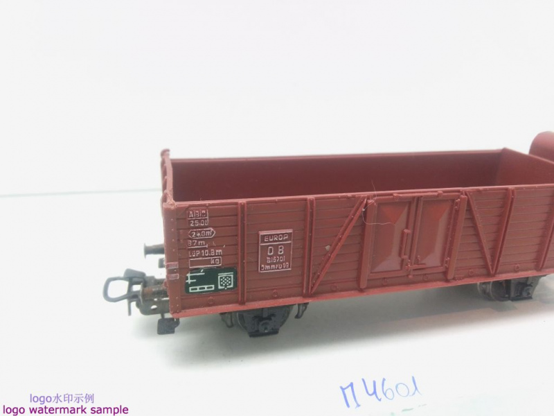 Märklin H0 AC 4601 off. Güterwagen Bremserhaus / Ommru33 / DB