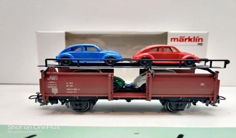 Märklin H0 AC 4613 Autotransportwagen / 4 Käfer / Laaes 541 / DB / OVP weiß