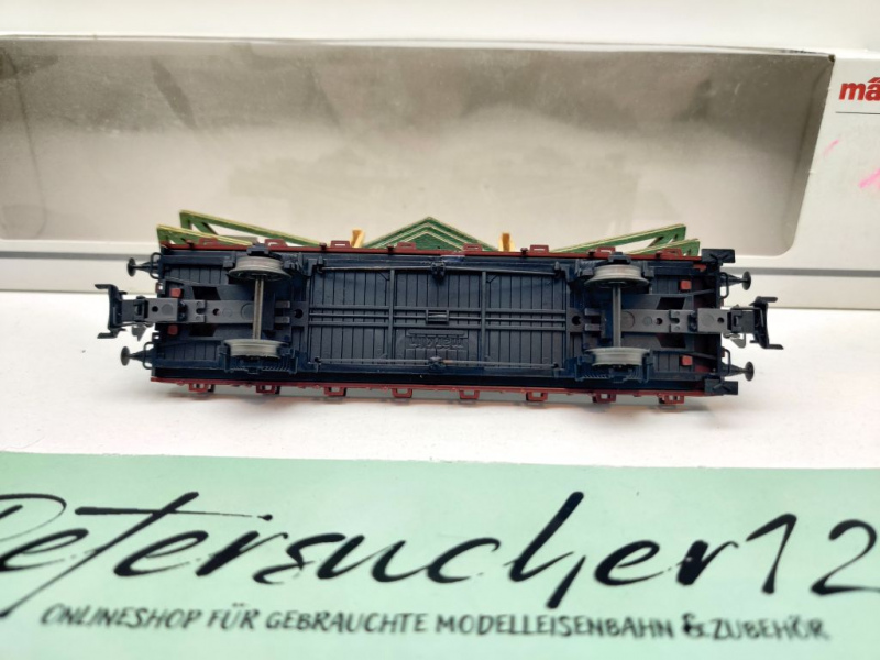 Märklin H0 AC 46362 Rungenwagen mit Fachwerk Dachbinden / R02 / NEM / DB / OVP weiß