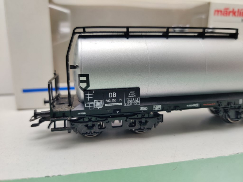 Märklin H0 AC 46515 Kesselwagen "Esso" idee&spiel / NEM / DB / OVP weiß