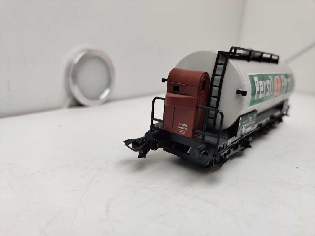 Märklin H0 AC 46524 / 4-Achser Kesselwagen / PERSIL / NEM / DB