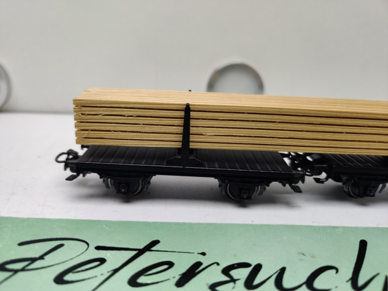 Märklin H0 AC 4665 Langholzwagen / zwei Drehschemelwagen mit Holzladung / DRG