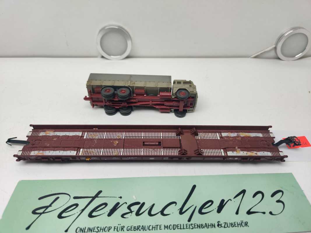 Märklin H0 AC 4740 Niederflurwagen "Rollende Landstr." / Saadkms 690 / DB / LKW Lang