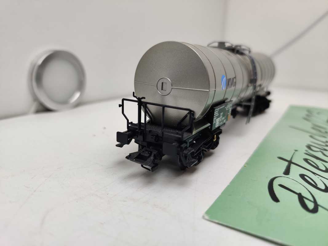 Märklin H0 AC 47564 / 4-Achser Kesselwagen / KVG / NEM / DB