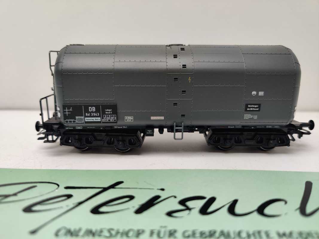 Märklin H0 AC aus Set 47906 / 3943 Vierachsige Heizöl-Dienstgutwagen / Bauart Ksl 3504 /DB / NEM