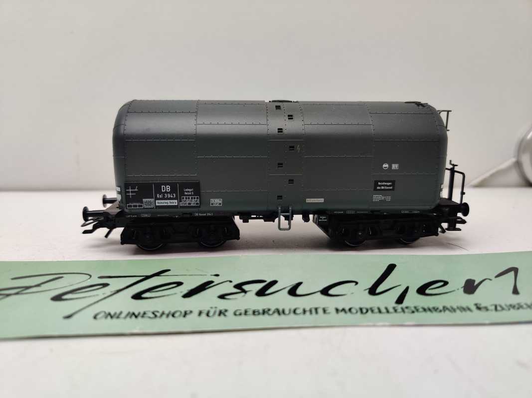 Märklin H0 AC aus Set 47906 / 3943 Vierachsige Heizöl-Dienstgutwagen / Bauart Ksl 3504 /DB / NEM