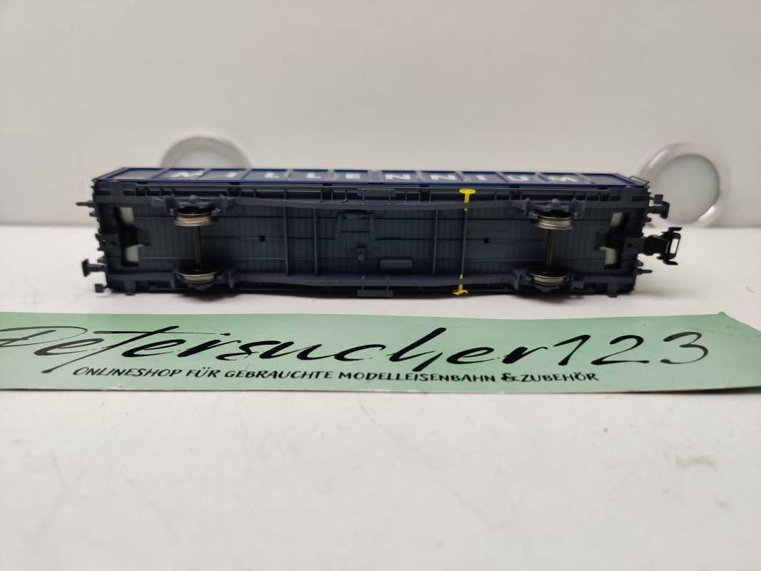 Märklin H0 AC 48011 2-achsigen Großraum-Schiebewandwagen der Bauart Hbbins / NEM