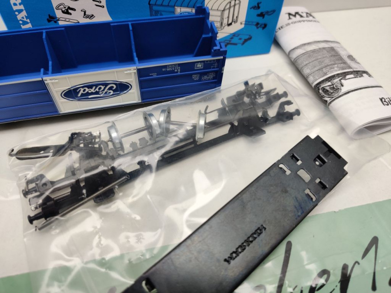 Märklin H0 AC 48159 Bausatz Güterwagen Ford Gbs / Insider JW 2009 / DB / OVP blau