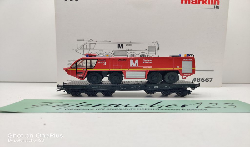 Märklin H0 AC 48667 Schwerlastwagen mit Flugfeldfeuerwehr / NEM / DB / OVP weiß