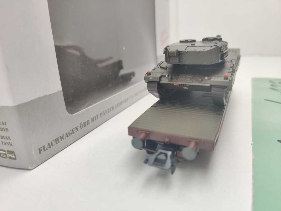 Märklin H0 48683 4MFOR Panzertransport "Leopard 2A1" Samm / NEM / ÖBB / OVP