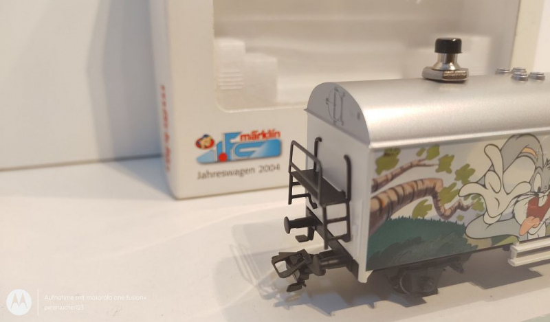 Märklin H0 AC 48704 gedeckter Güterwagen "Looney Tunes" / 1.FC JW 2004 / OVP weiß
