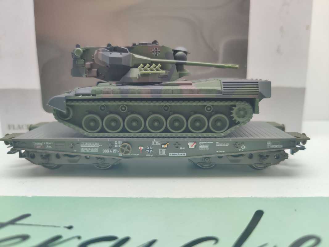 Märklin H0 48712 4MFOR Panzertransport "Gepard" Rlmmps650 / NEM / BW, DB / OVP