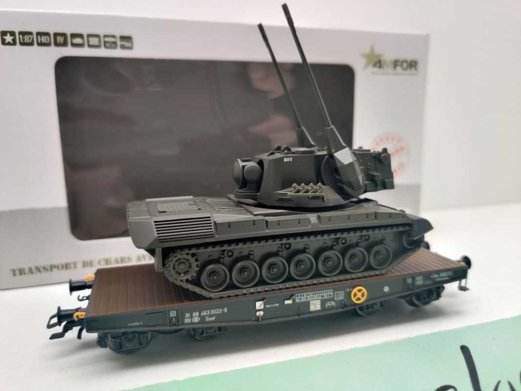 Märklin H0 48716 4MFOR Panzertransport "Cheetah" Slmmp / NEM / SNCB, NMBS / OVP