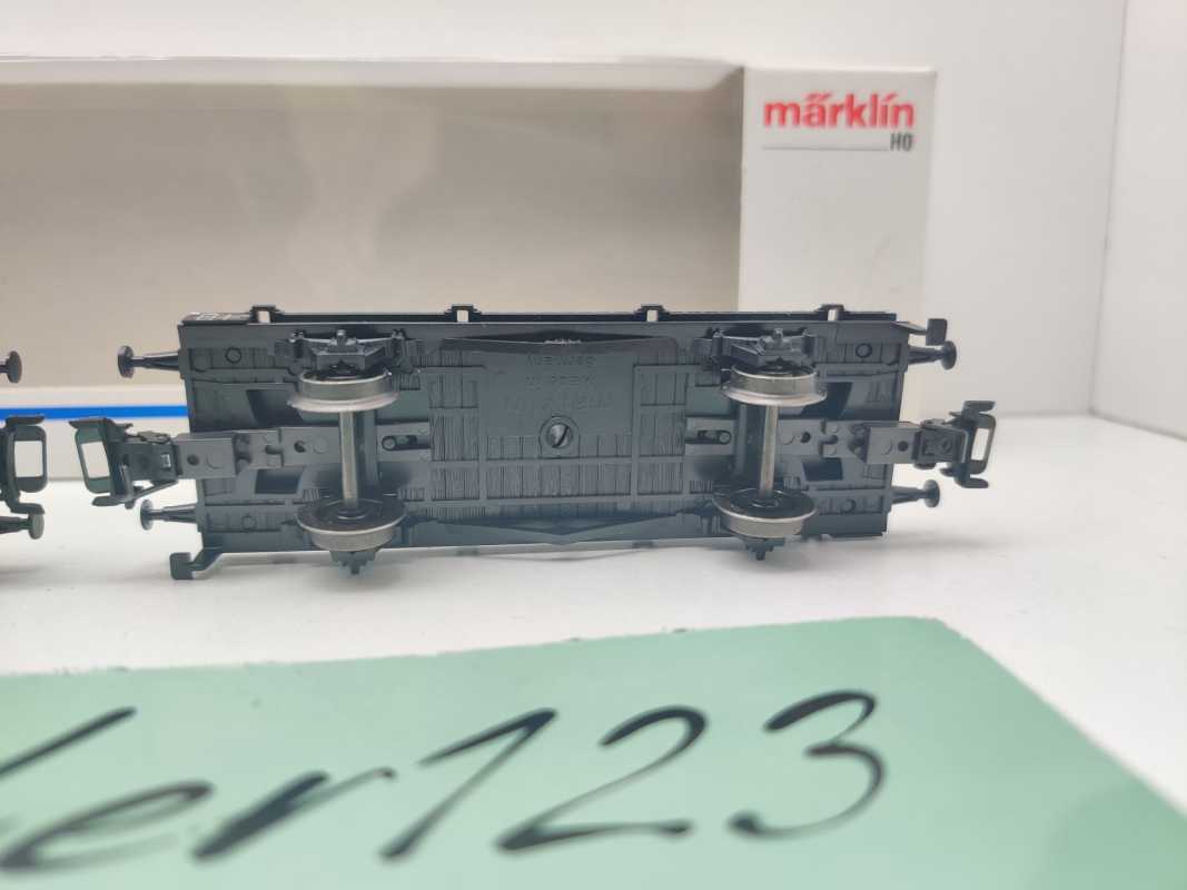 Märklin H0 AC 48840 Drehschemel-Wagenpaar mit Holz / NEM / DRG / OVP weiß
