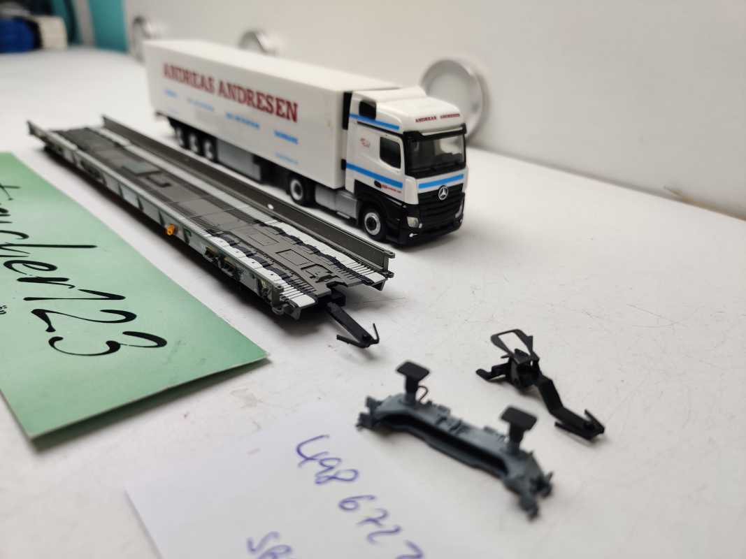 Märklin H0 AC 498 6 723-4 / rollende Landstraße / LKW Andresen / NEM / SBB
