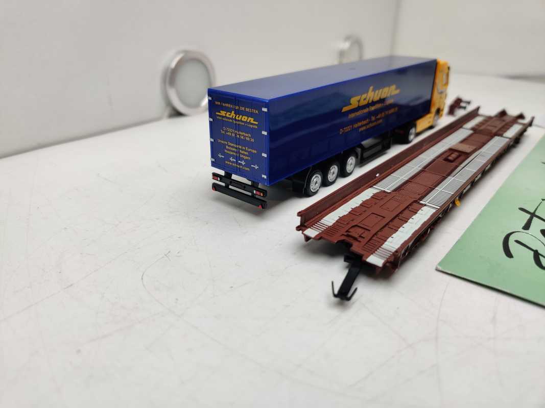 Märklin H0 AC 498 3 182-4 / rollende Landstraße / LKW SCHUON / NEM / DB