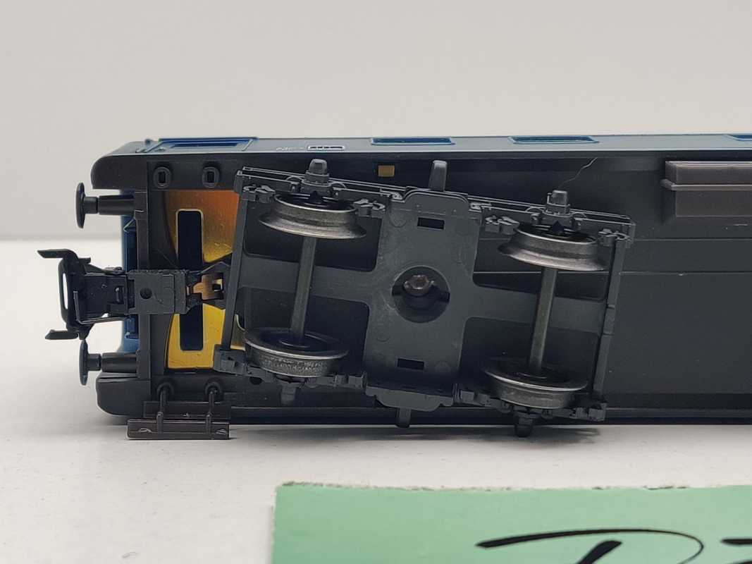Märklin H0 AC 49951-01 Wohn-Schlafwagen 420 aus Set / NEM / DB