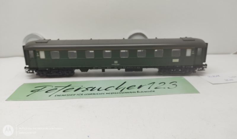 Märklin H0 AC 508018 Personenwagen 1.Kl. / Grün / DB / 4-Achser / Licht