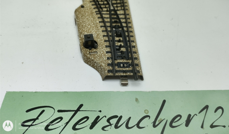 MÄRKLIN H0 1 x Elektrische Bogenweiche links  M-Gleis  5118