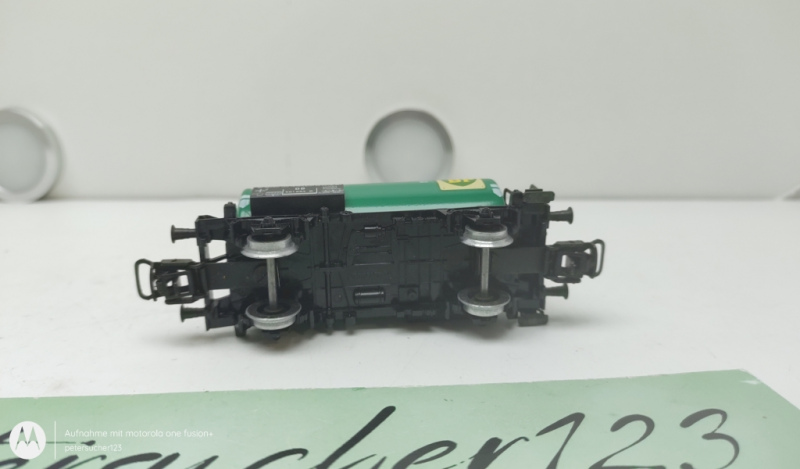 Märklin H0 AC  581694 Kesselwagen BP / 2-Achser / Grün / DB