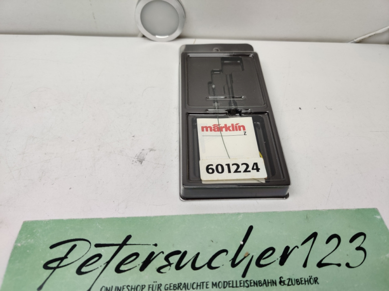 Märklin Z 601224 Laterne / 1 Stück / OVP