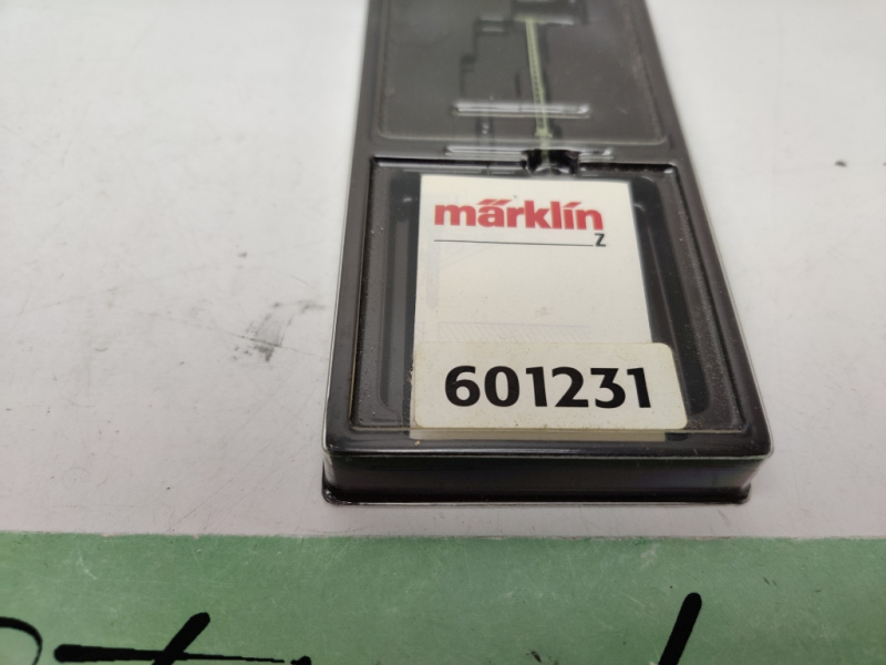 Märklin Z 601231 Bahnhofs Leuchte 1 Stück / OVP
