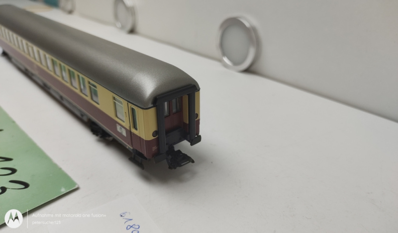 Märklin H0 AC 618018 Personenwagen / 1.Kl./  Beige - Rot / DB