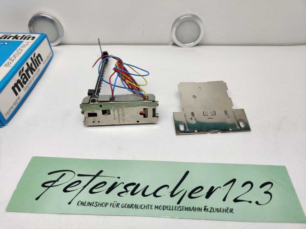 MÄRKLIN H0 1 x Hauptsignal 7039 / M-Gleis / Kurze Kabel / OVP