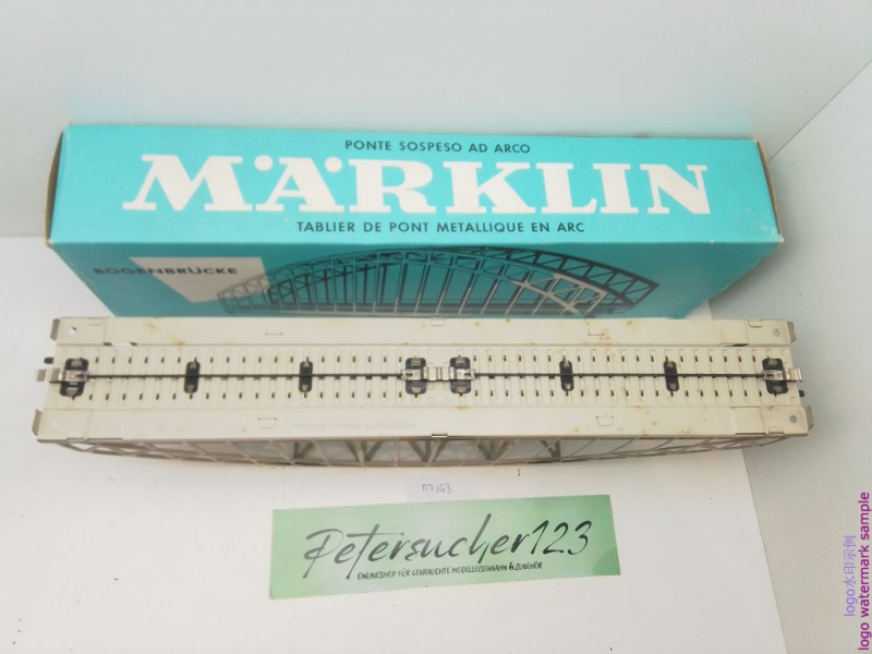 MÄRKLIN H0 AC 7163 1x Bogenbrücke Blech für M-Gleis / OVP hellblau