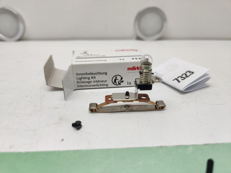 Märklin H0 AC 7323 Innenbeleuchtung  / OVP weiß