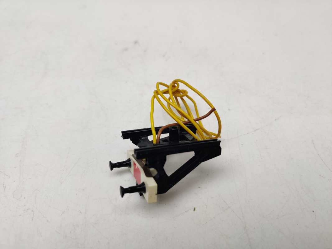 Märklin H0 AC 7393  K-Gleis 1 x Prellbock / 38 mm / Licht