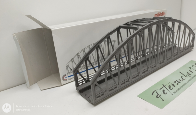 Märklin H0 1 x Gitterbrücke gerade 360mm C-Gleis  74636 / OVP