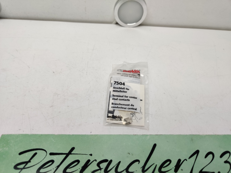 MÄRKLIN H0 1 x 7504 Anschluss für Mittelleiter / OVP