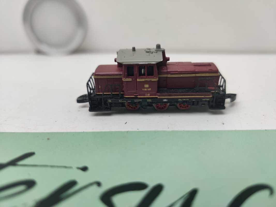 Mini Club / Märklin Z DC 81564 / V60 Diesellok / Analog / Rot